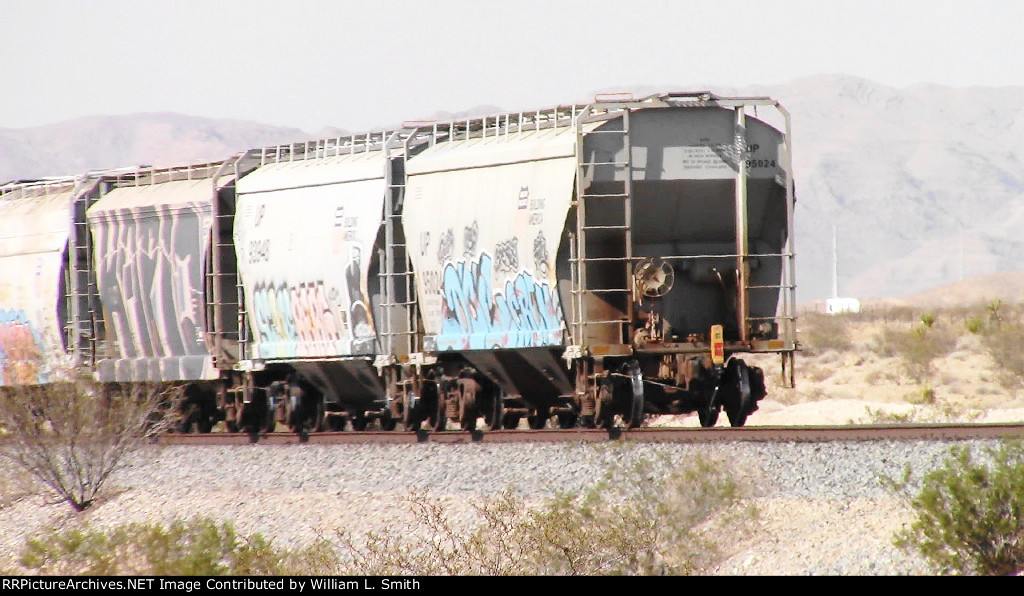 WB Manifest Frt at Erie NV -80